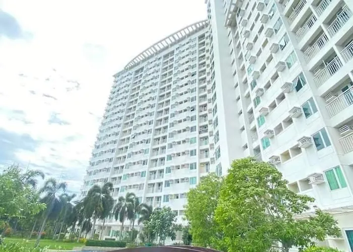 Appartement Spacious In Alabang Manille