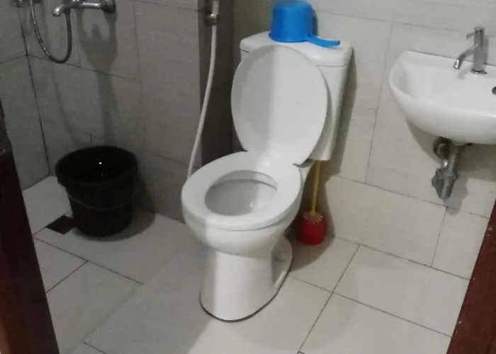 Spacious In Alabang Appartement